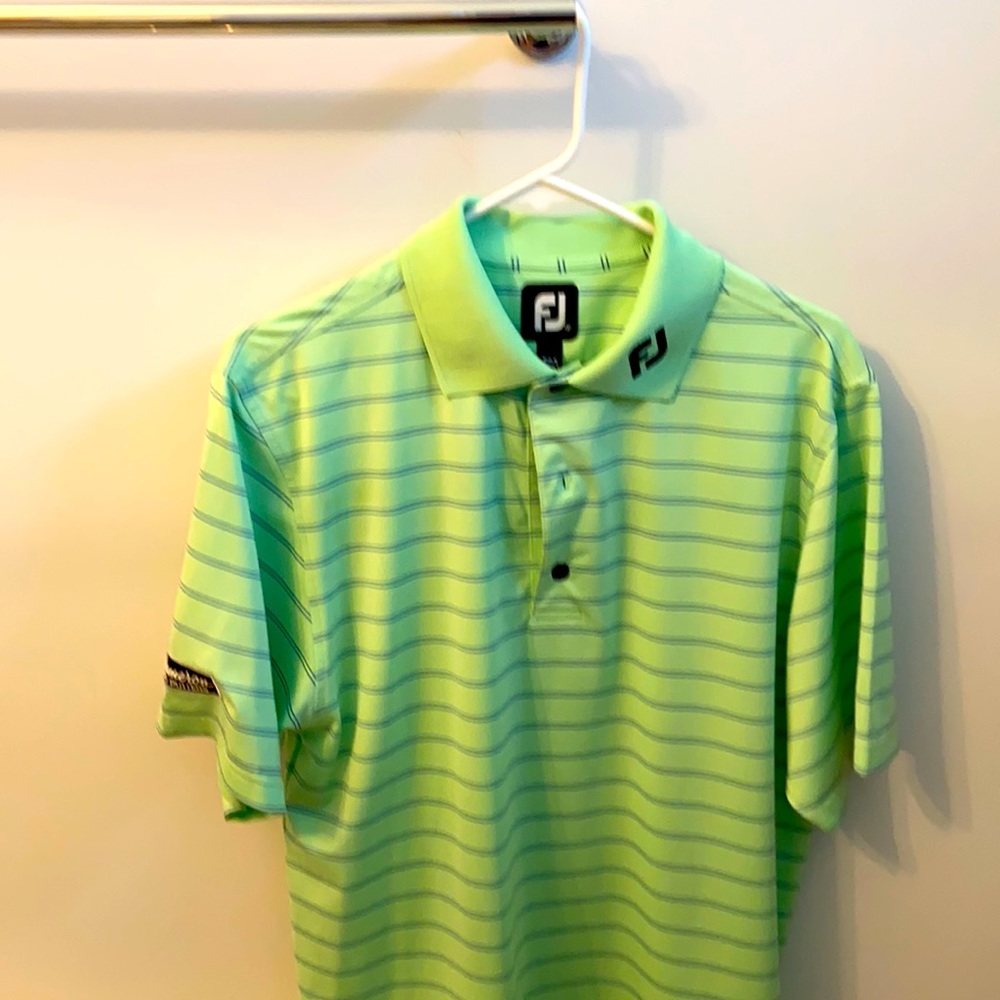 Men’s large golf shirt
